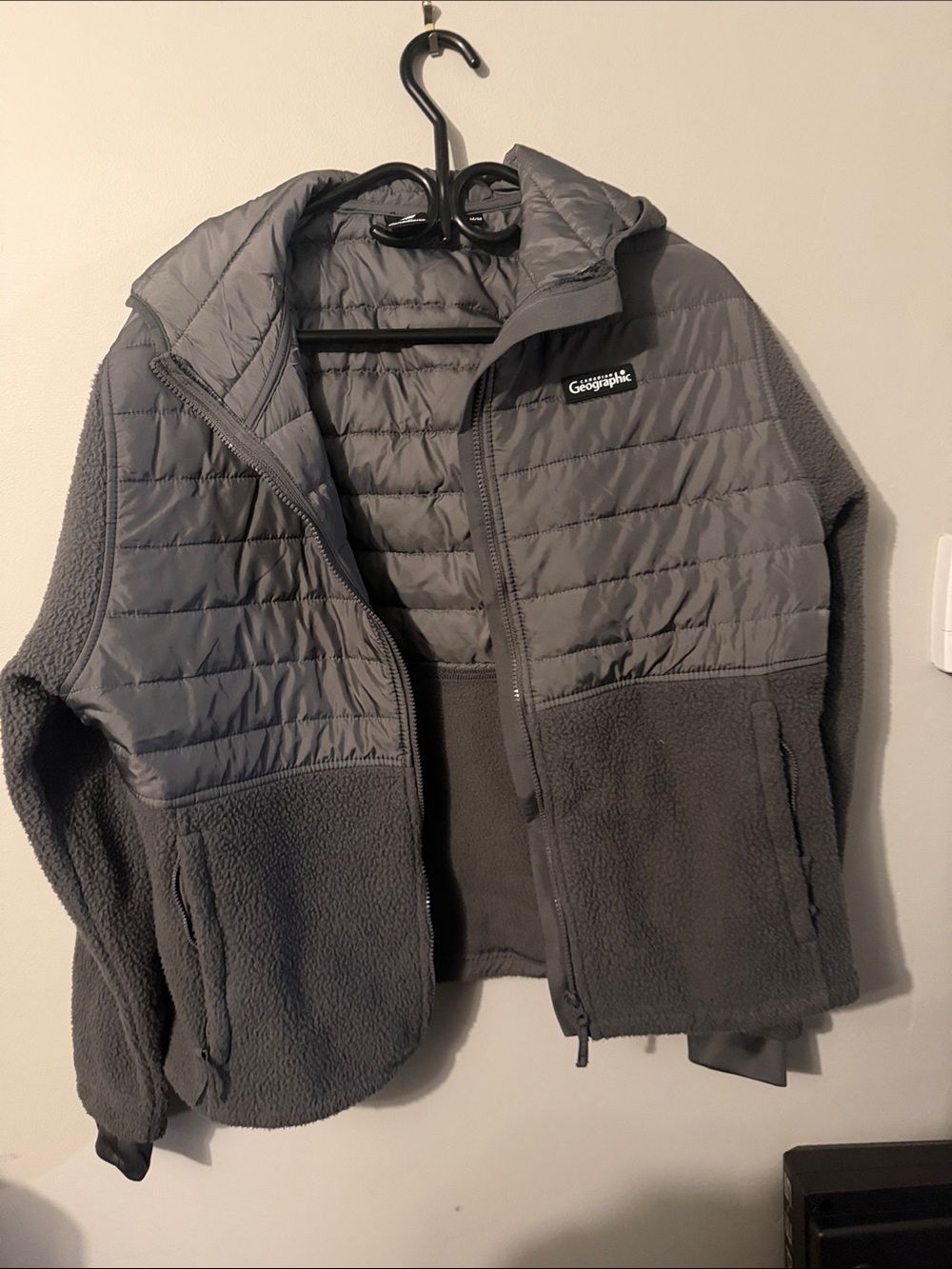 Geographic Gear Men's Quilted Fleece Jacket - Gray